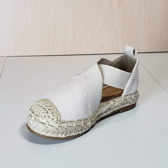 Mini Moda Toddler Lightweight Round Toe Slip on Suede Espadrille Shoes - Beige - - Picture 6 of 6